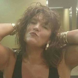 Meet your Posher, Linda